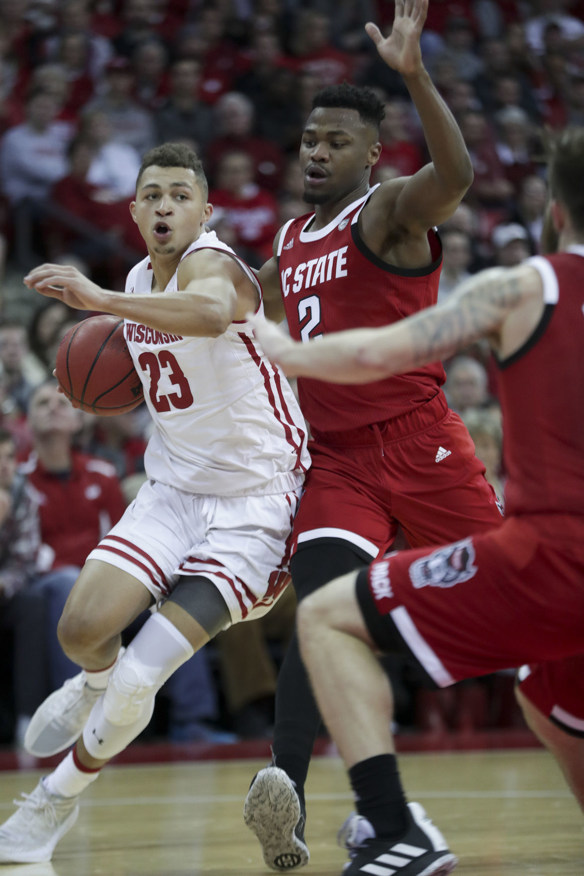 Badgers 79, Wolfpack 75